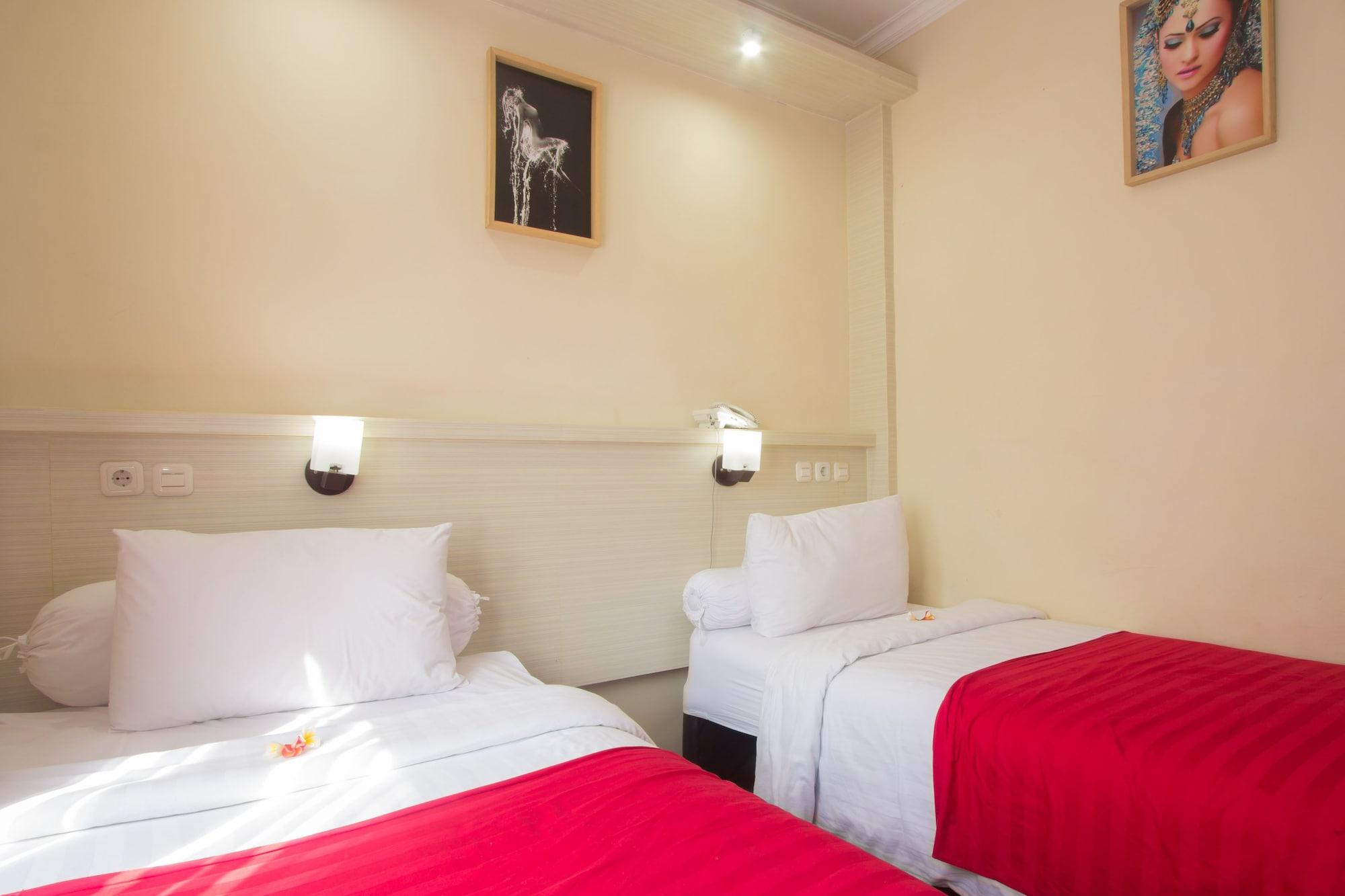 Maxi Hotel Kedonganan Jimbaran  Ngoại thất bức ảnh