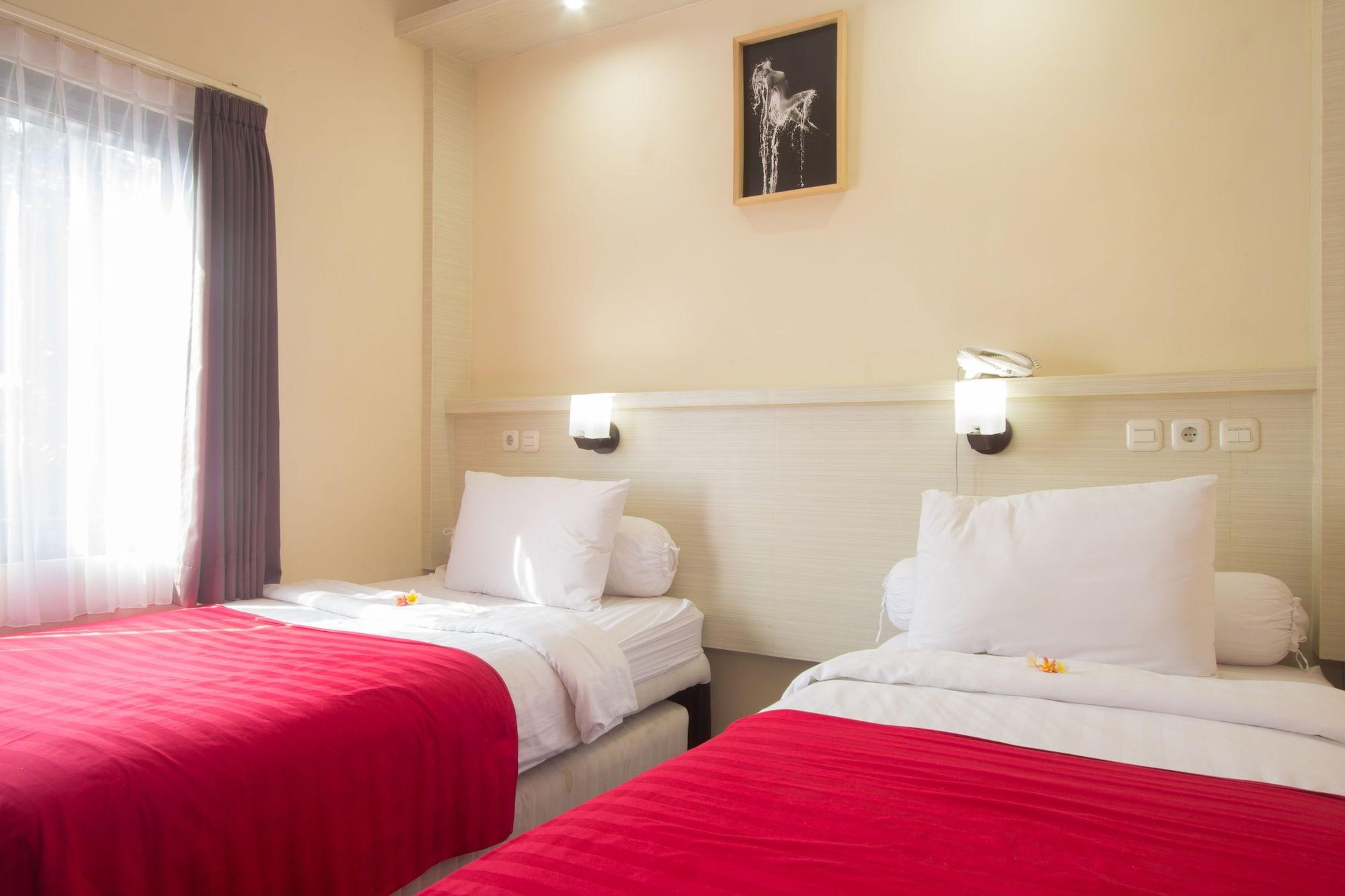 Maxi Hotel Kedonganan Jimbaran  Ngoại thất bức ảnh